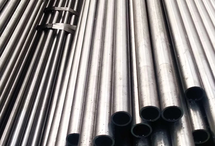 冷拉麻豆自拍视频